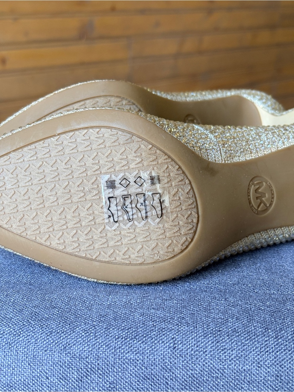 Michael Kors Dorothy Flex Pump Pole Gold Size 8 - Picture 14 of 14